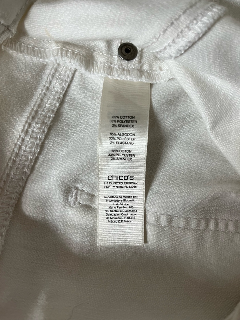 Chico's White Skinny Jeans No Stain Pull On Summer Minimalist Preppy Size 1.5 - Picture 6 of 6